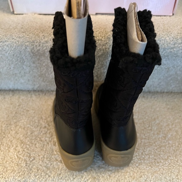 New Juicy Couture Snowflake black bootie 6M - Picture 3 of 8